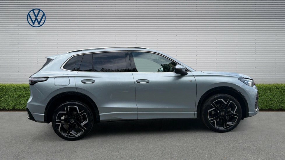 Volkswagen Tiguan R-line DK75YMH Silver #4
