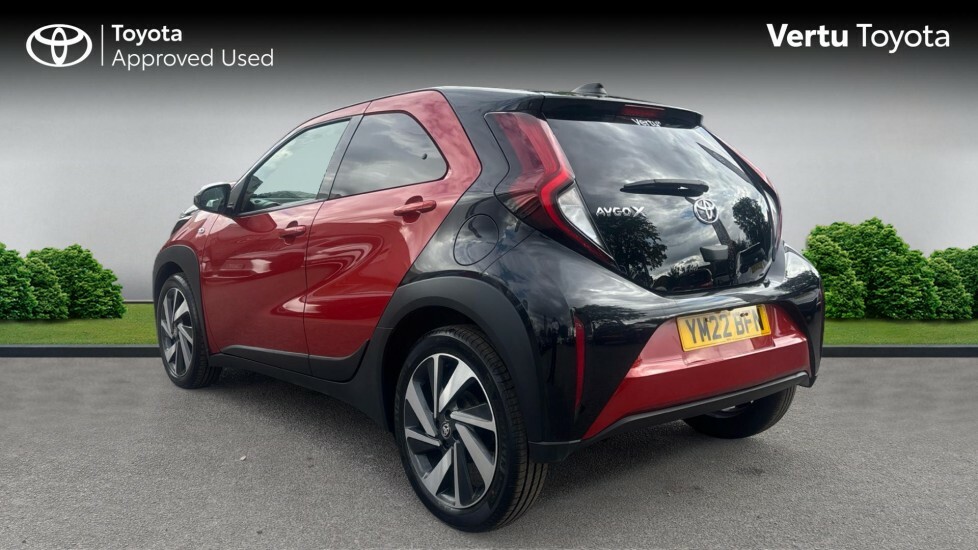 Toyota Aygo X Edge Red #4