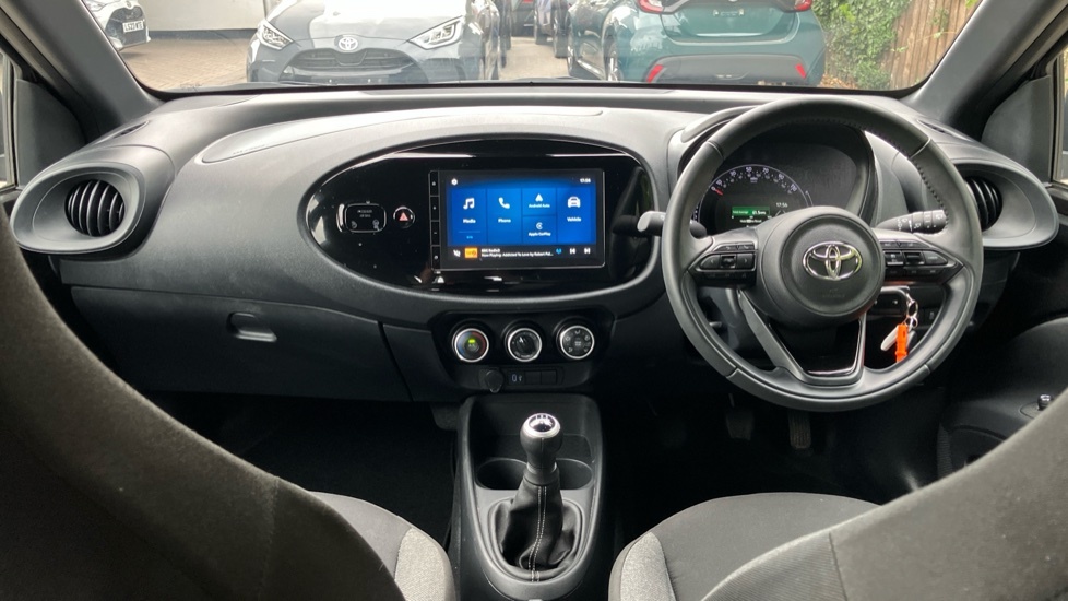Toyota Aygo X Pure Black #6