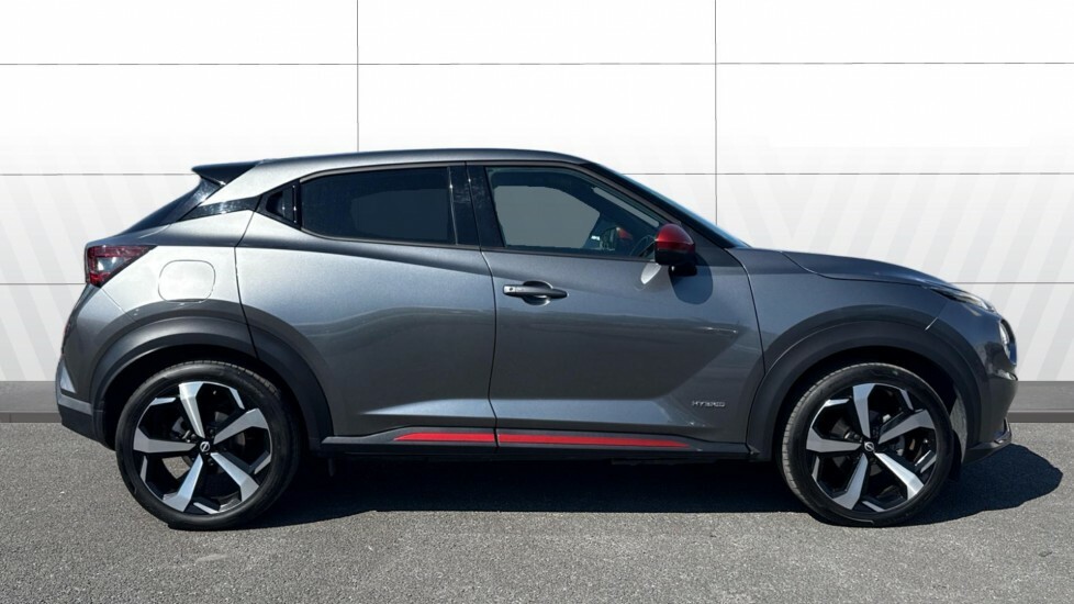 Nissan Juke Tekna Grey #5