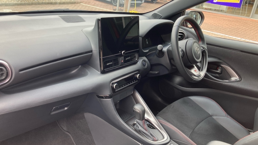 Toyota Yaris Gr Sport NC24ZRO Red #2