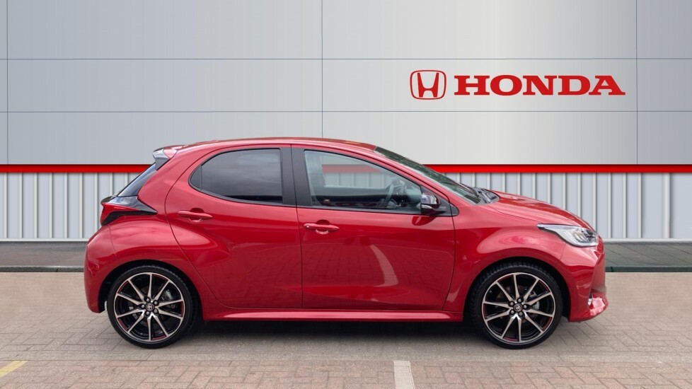 Toyota Yaris Gr Sport NC24ZRO Red #5