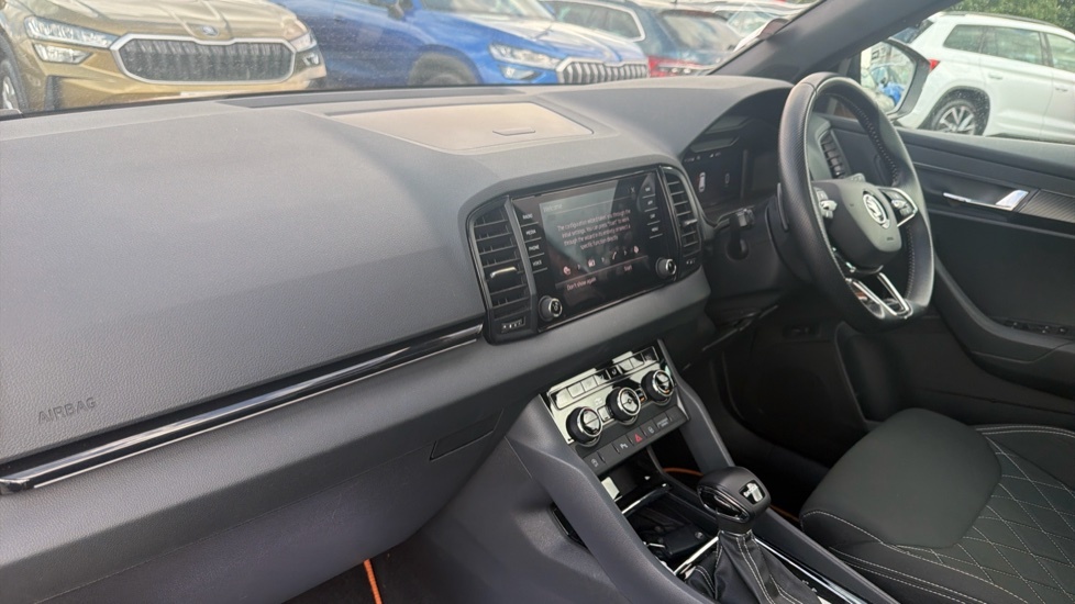 Skoda Karoq Sportline Orange #2