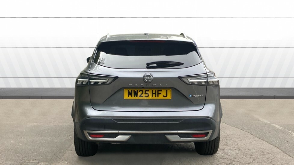 Nissan Qashqai Tekna Grey #6