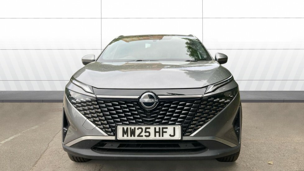 Nissan Qashqai Tekna Grey #3