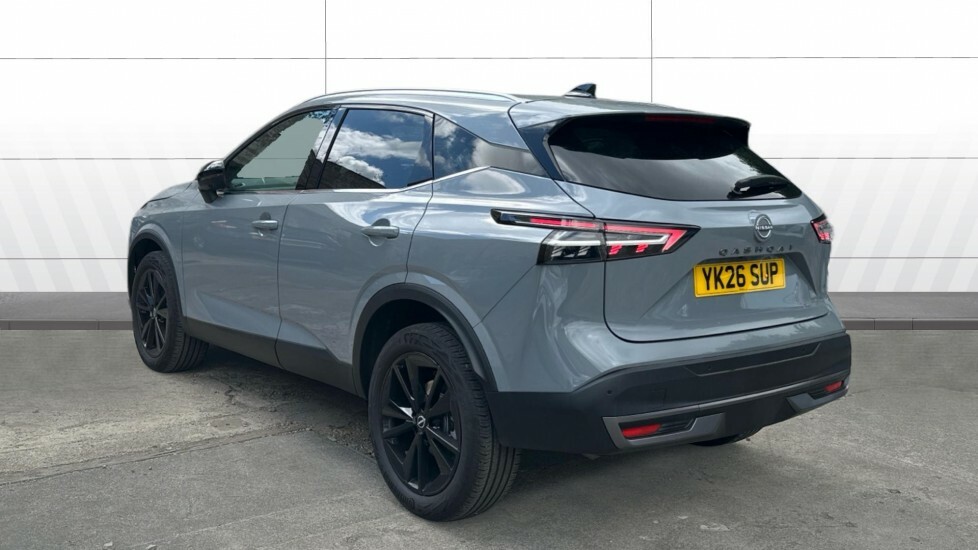 Nissan Qashqai Tekna Grey #2