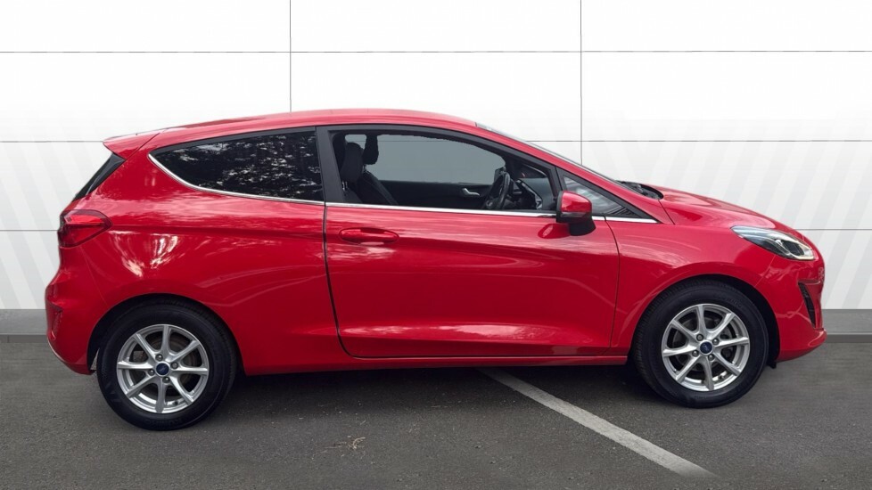 Ford Fiesta Zetec Red #5