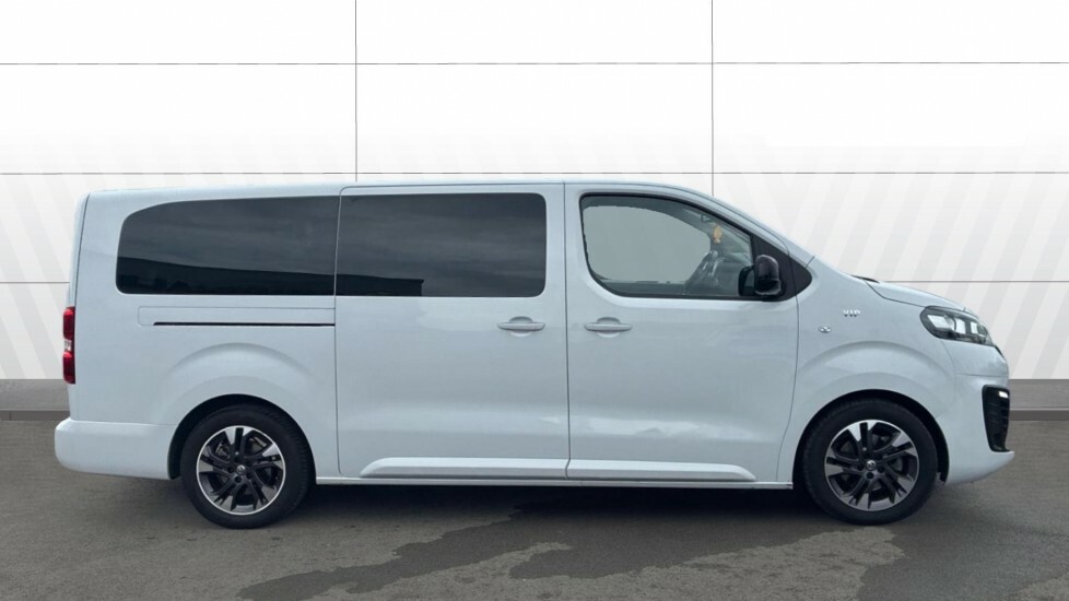 Vauxhall Vivaro Ultimate White #5