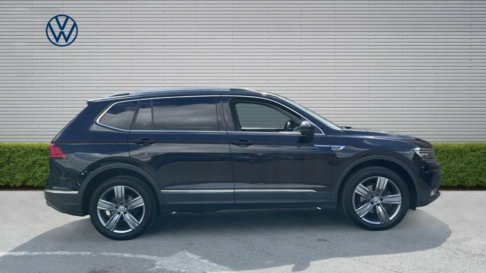 Volkswagen Tiguan Allspace Sel VE70JMV Black #4