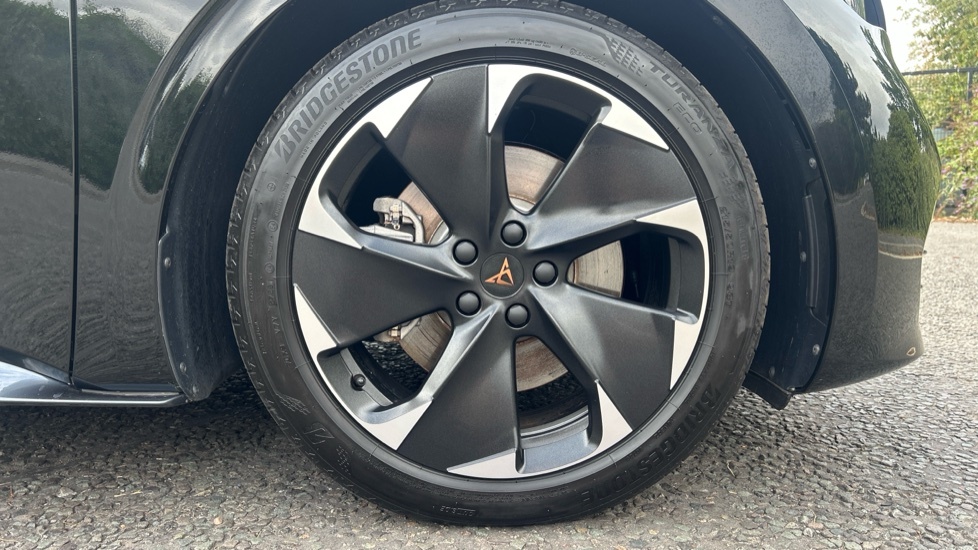 Cupra Born V2 Black #5