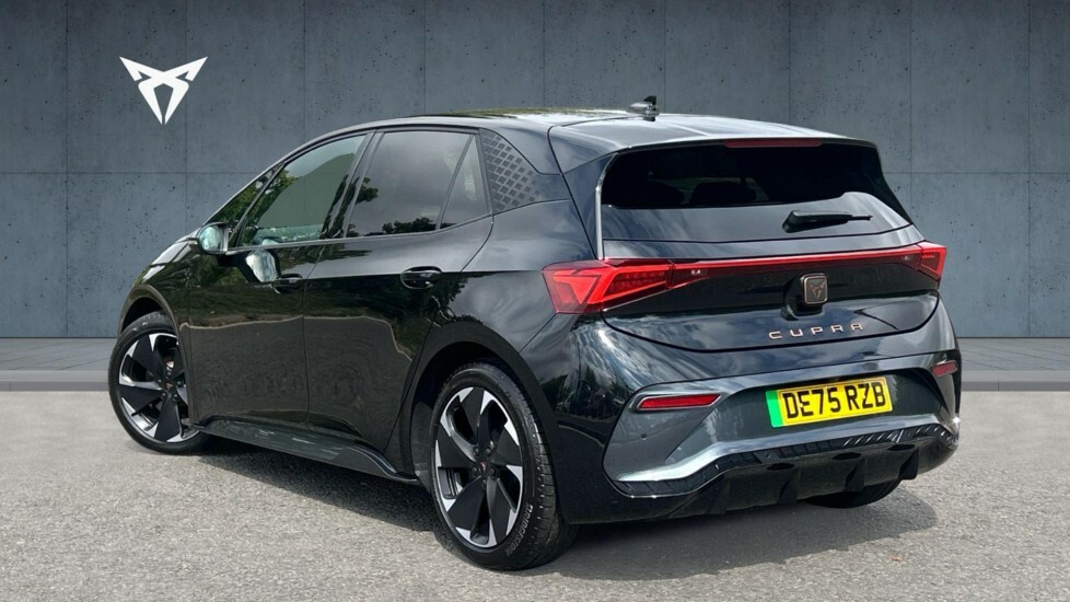Cupra Born V2 Black #3