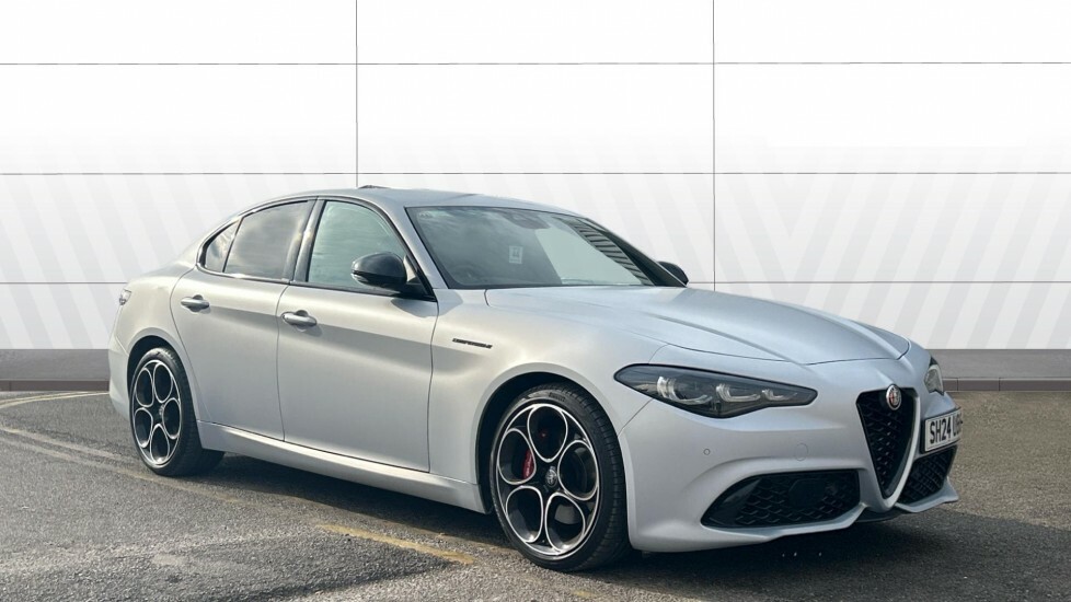 Alfa Romeo Giulia Competizione Grey