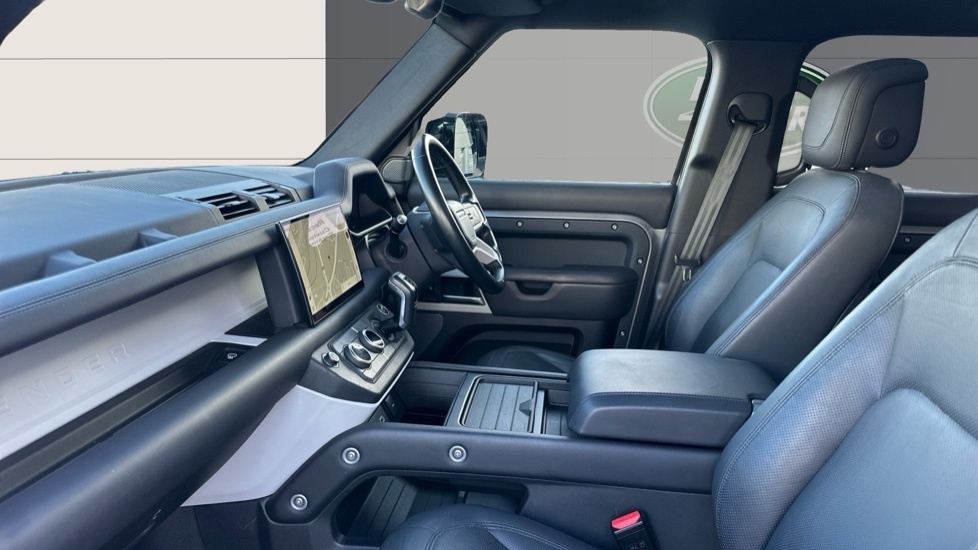 Land Rover Defender 110 Hse Grey #3