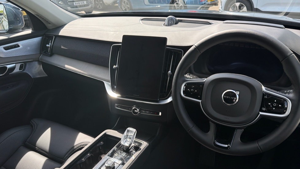 Volvo XC90 Ultra Blue #4