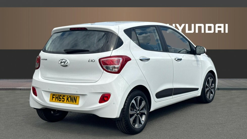 Hyundai I10 Premium Se White #2