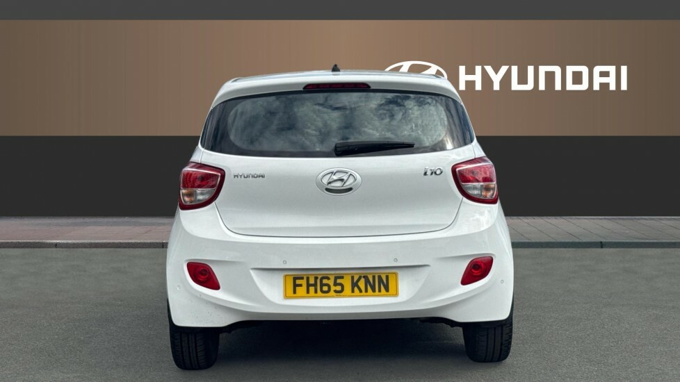 Hyundai I10 Premium Se White #6
