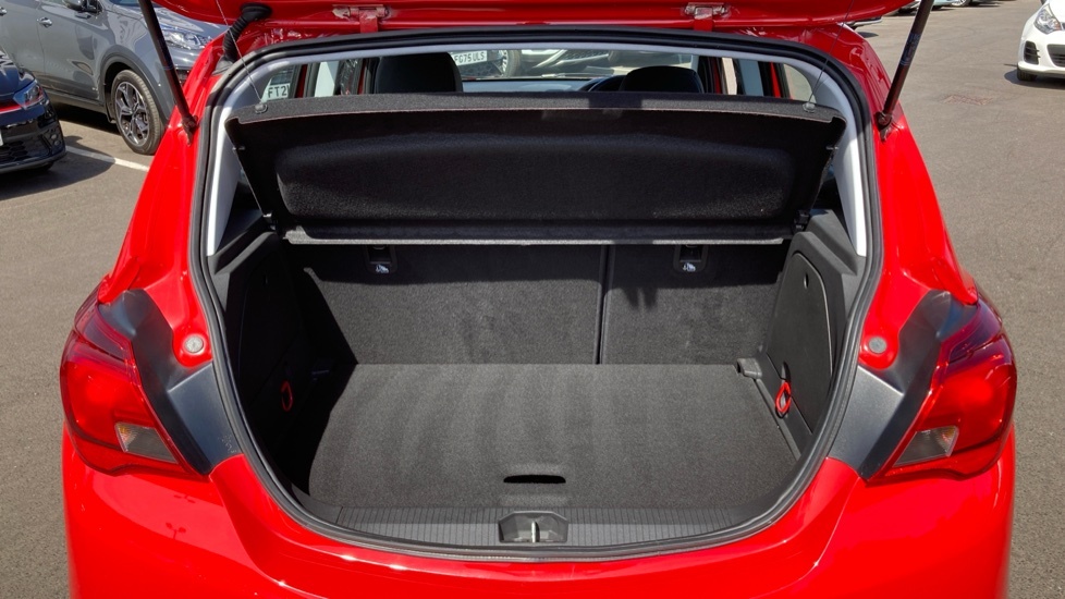 Vauxhall Corsa Se Red #4