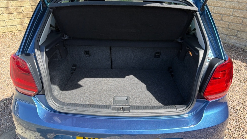 Volkswagen Polo Match Edition Blue #4