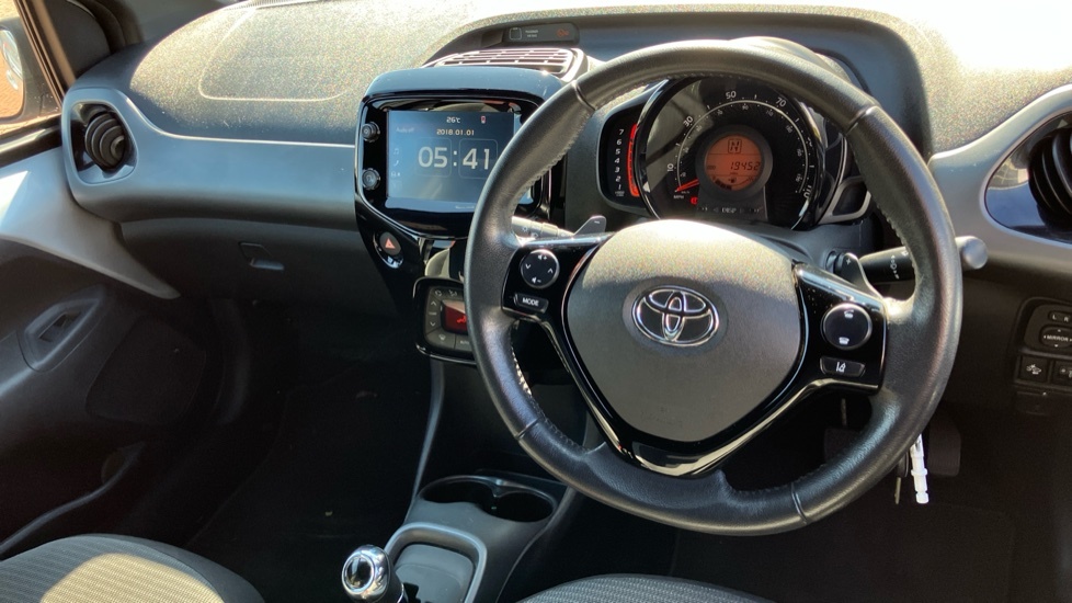 Toyota Aygo X X-trend Silver #6