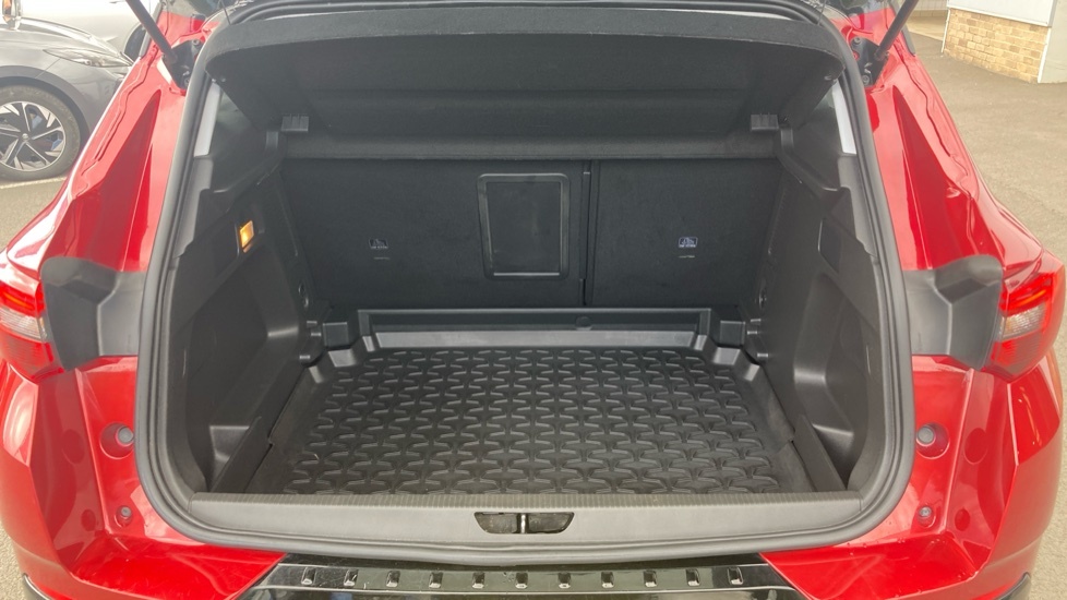 Vauxhall Grandland Gs Red #4
