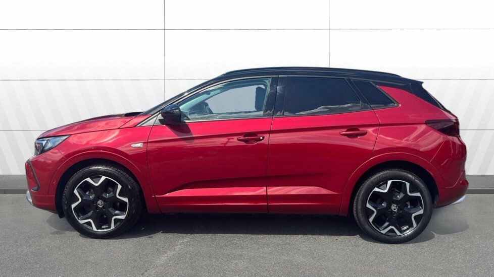 Vauxhall Grandland Ultimate Red #5
