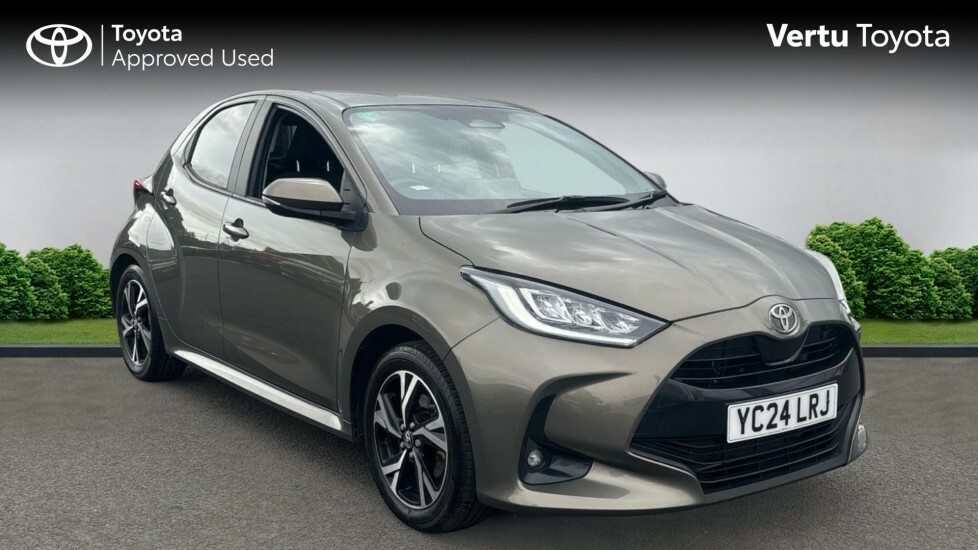Toyota Yaris Design Brown