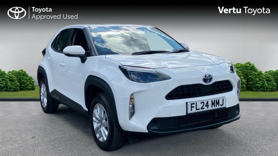 Toyota Yaris Cross Icon White