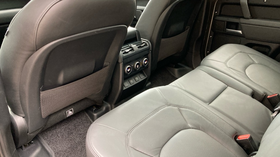 Land Rover Defender 130 D350 3.0 X-dynamic Hse Grey #55