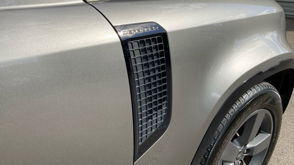 Land Rover Defender 130 D350 3.0 X-dynamic Hse Grey #20