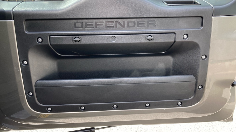 Land Rover Defender 130 D350 3.0 X-dynamic Hse Grey #49