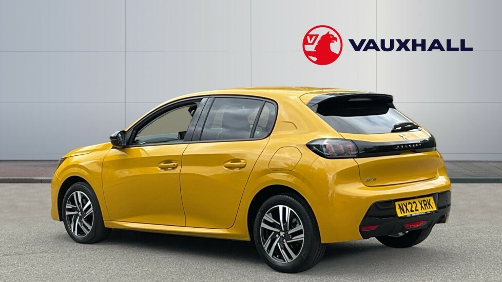 Peugeot 208 Allure Premium NX22XRK Yellow #2