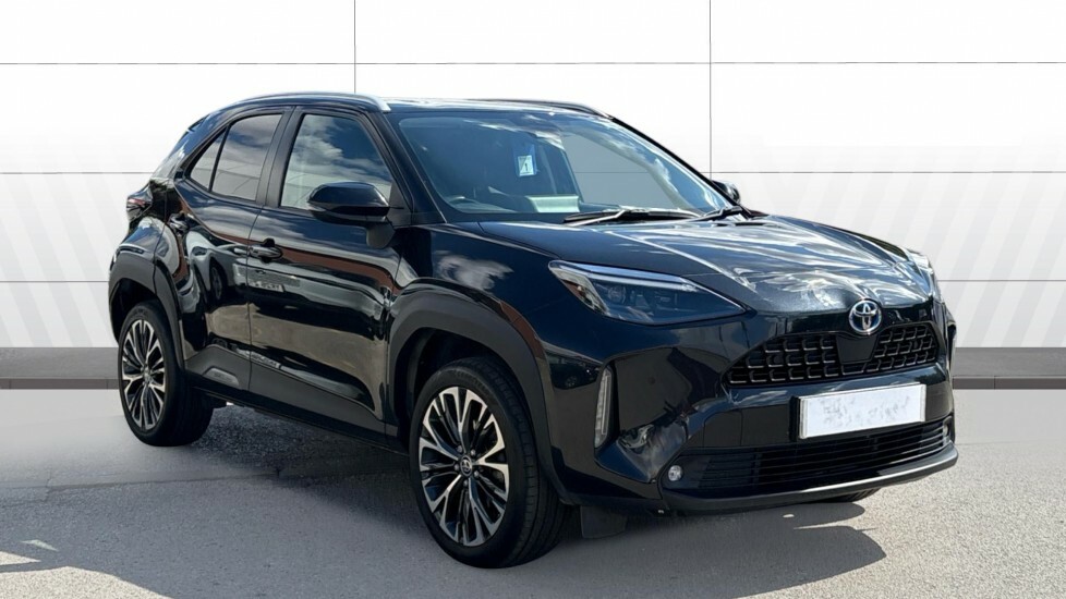 Toyota Yaris Cross Excel Black