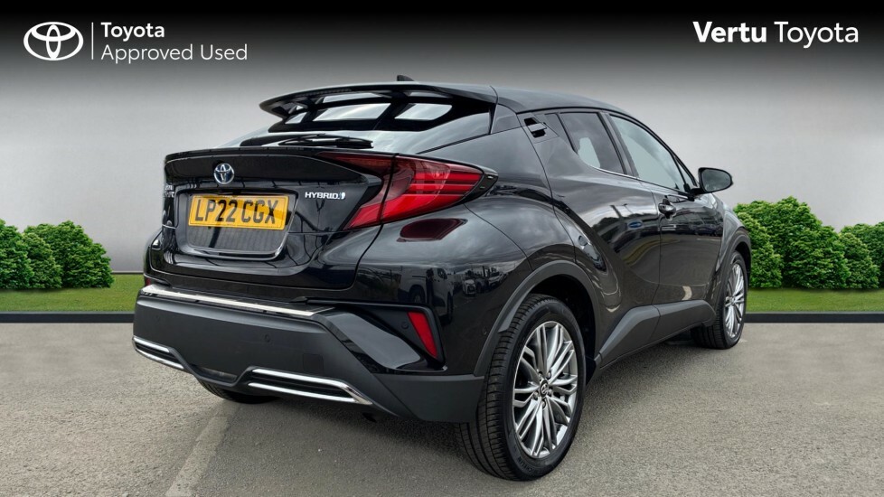 Toyota C-Hr Excel Black #2