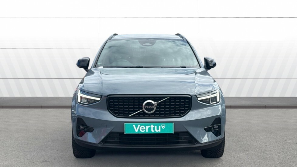 Volvo XC40 Plus Grey #3