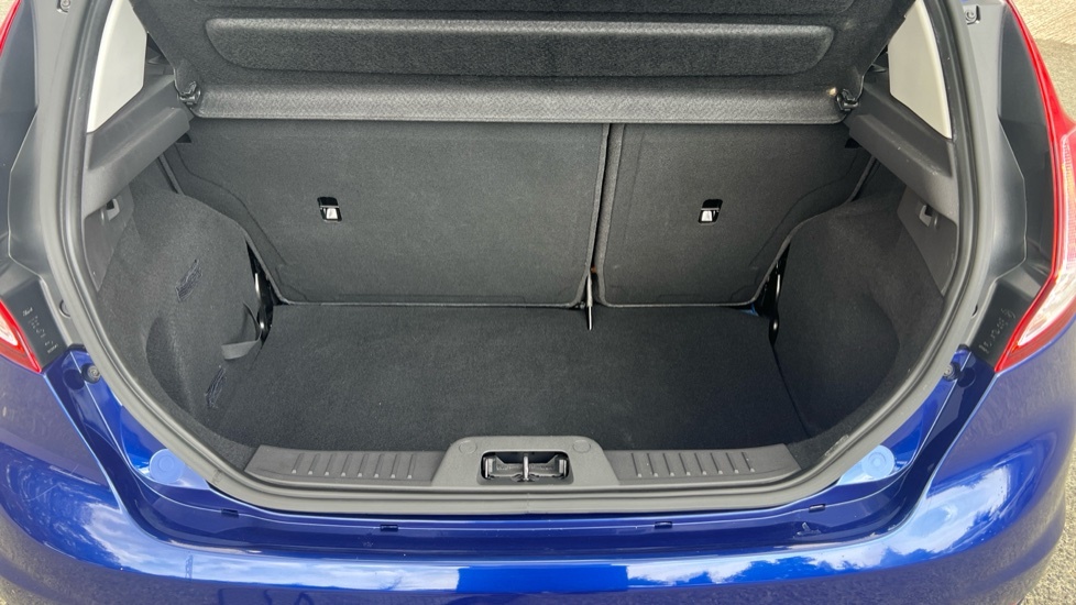 Ford Fiesta Zetec Blue #4