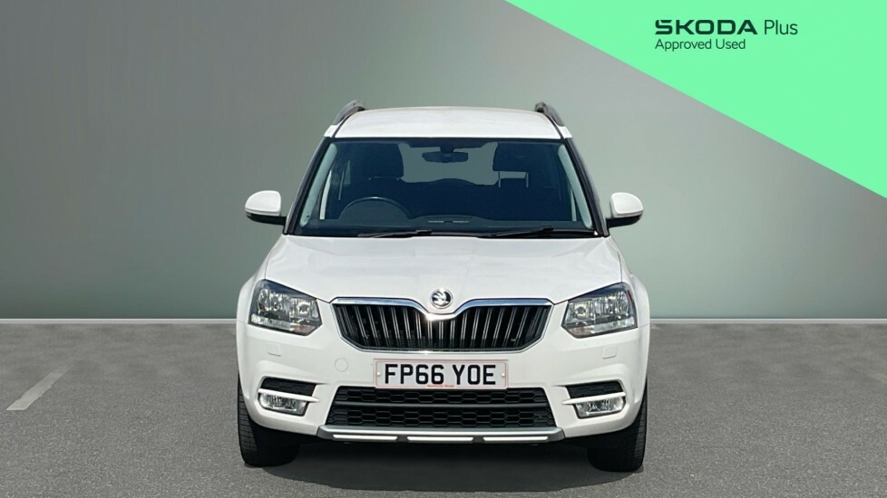 Skoda Yeti Se White #6