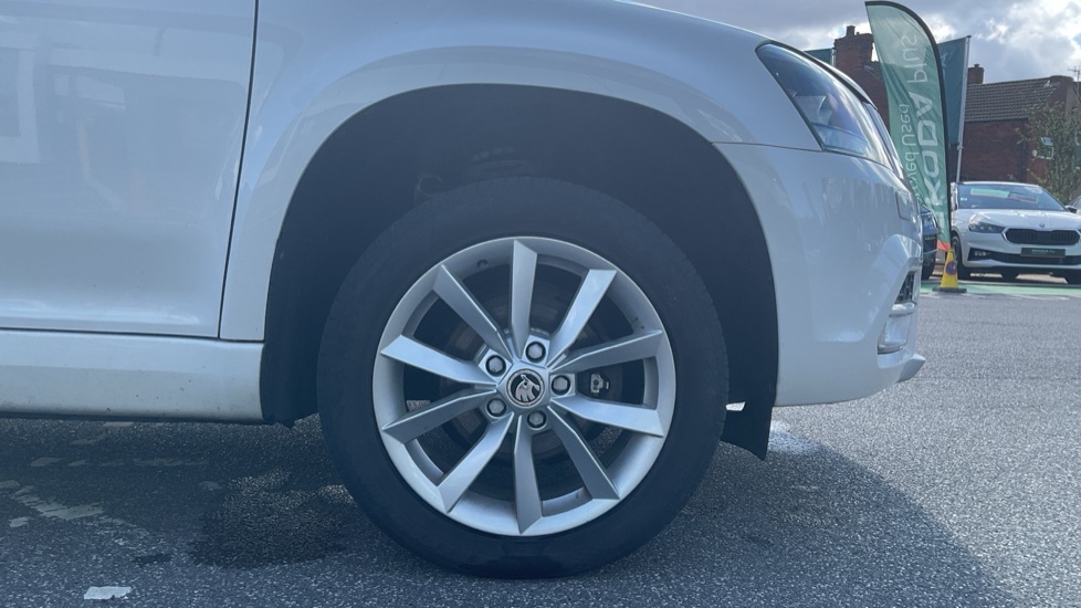 Skoda Yeti Se White #5