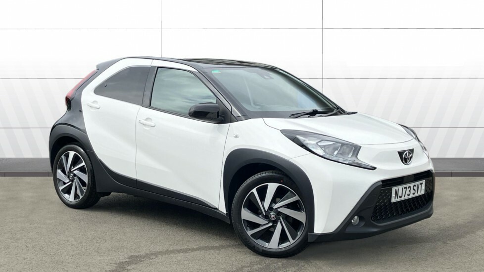 Toyota Aygo X Edge White