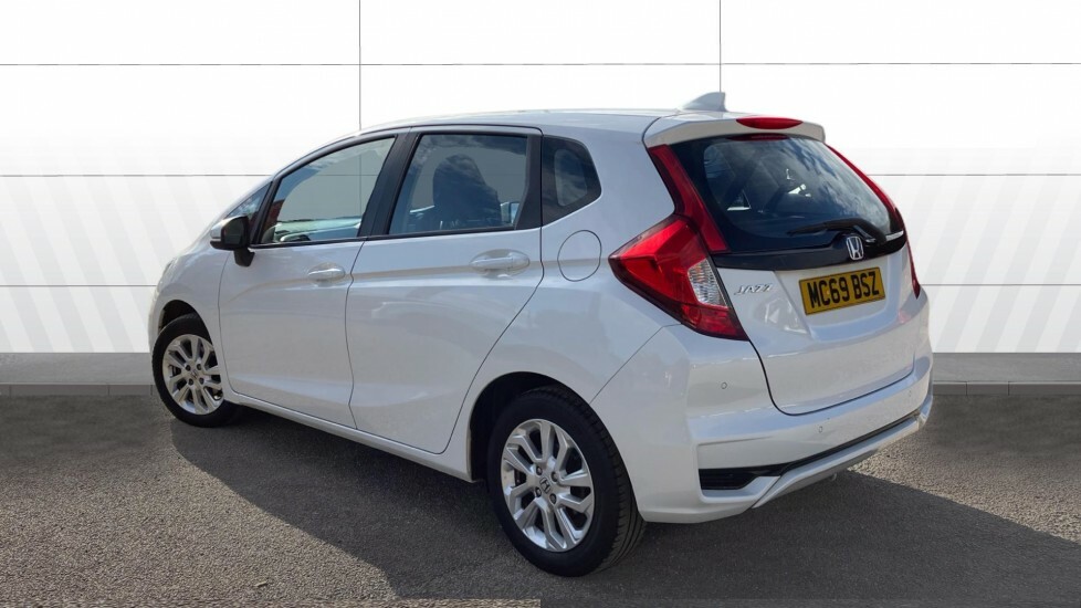 Honda Jazz Se Navi White #2