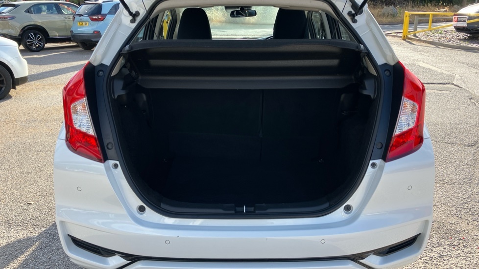 Honda Jazz Se Navi White #4