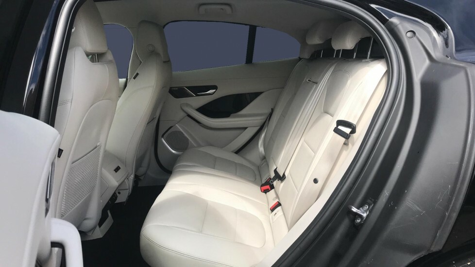 Jaguar I-Pace Hse Black #4
