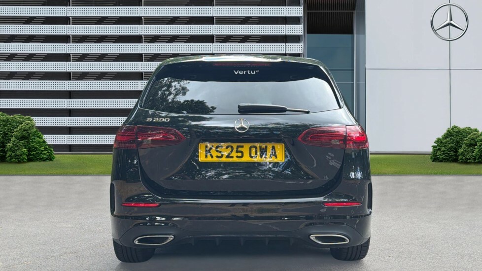 Mercedes-Benz B Class Amg Line Black #6