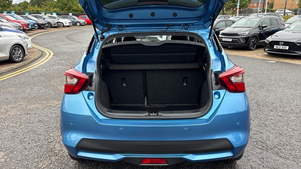 Nissan Micra Tekna Blue #4