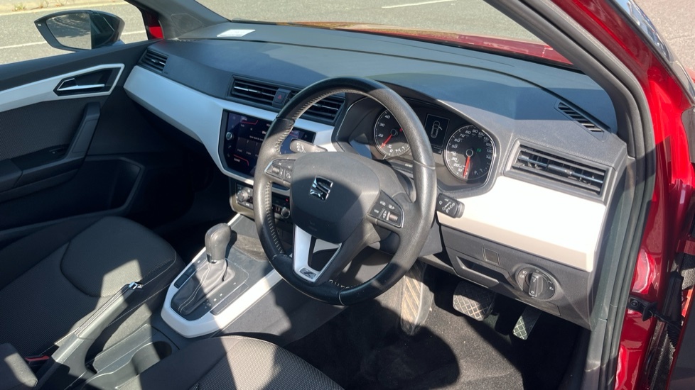 Seat Arona Xcellence Red #6