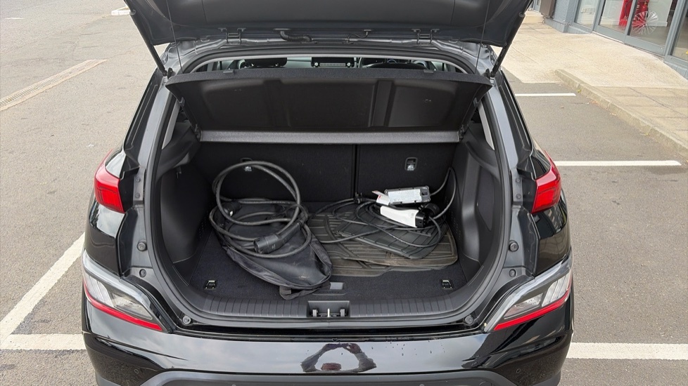 Hyundai Kona Premium Black #4
