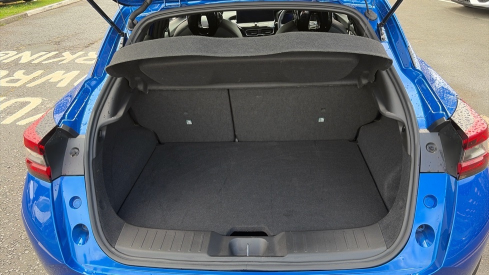 Nissan Juke Tekna Blue #4