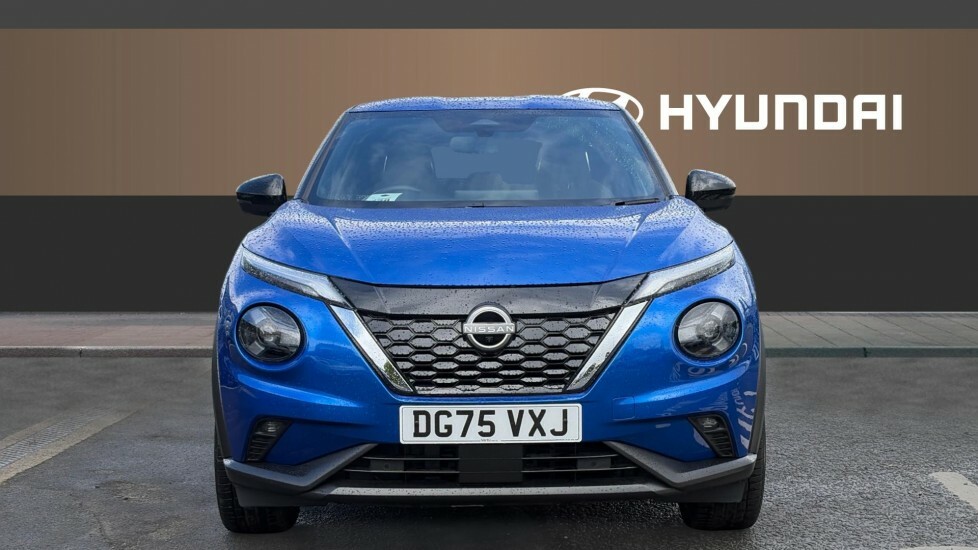 Nissan Juke Tekna Blue #3