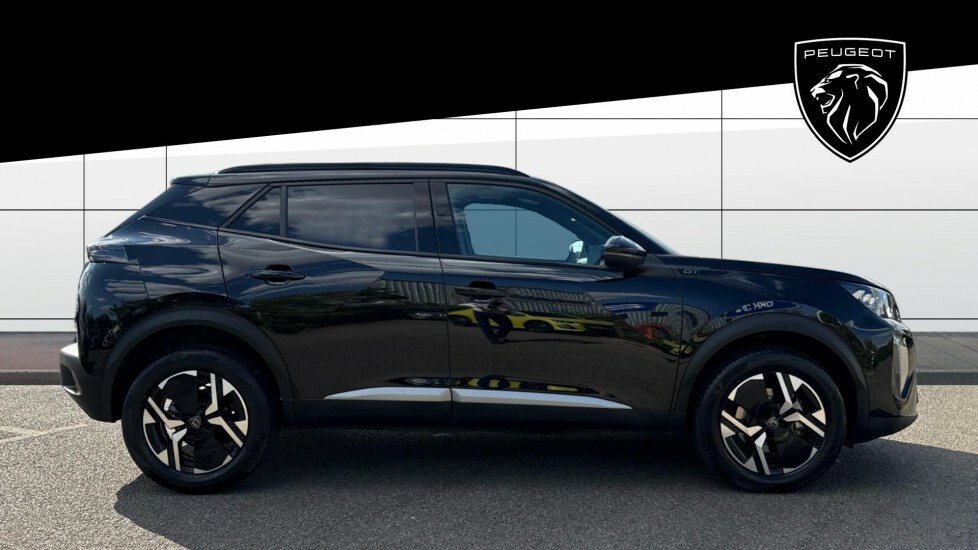 Peugeot 2008 Gt Black #5