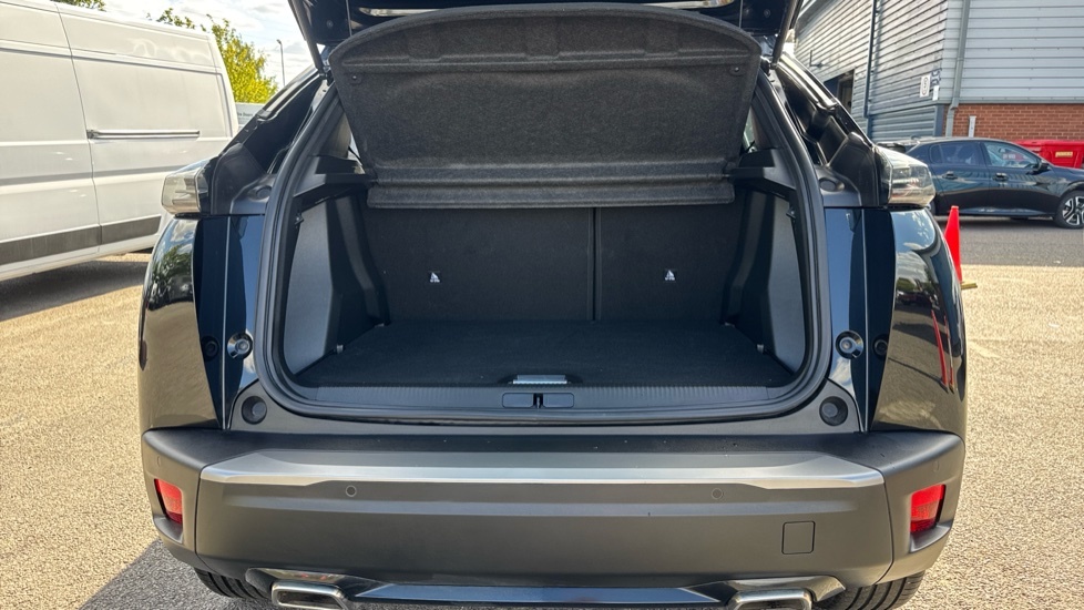 Peugeot 2008 Gt Black #6