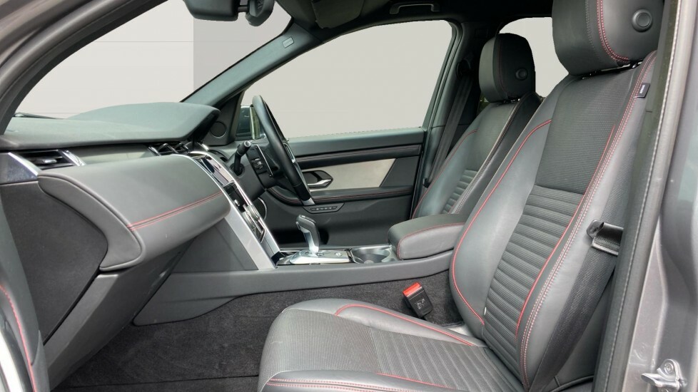 Land Rover Discovery Sport R-dynamic Hse LV22LHW Grey #3